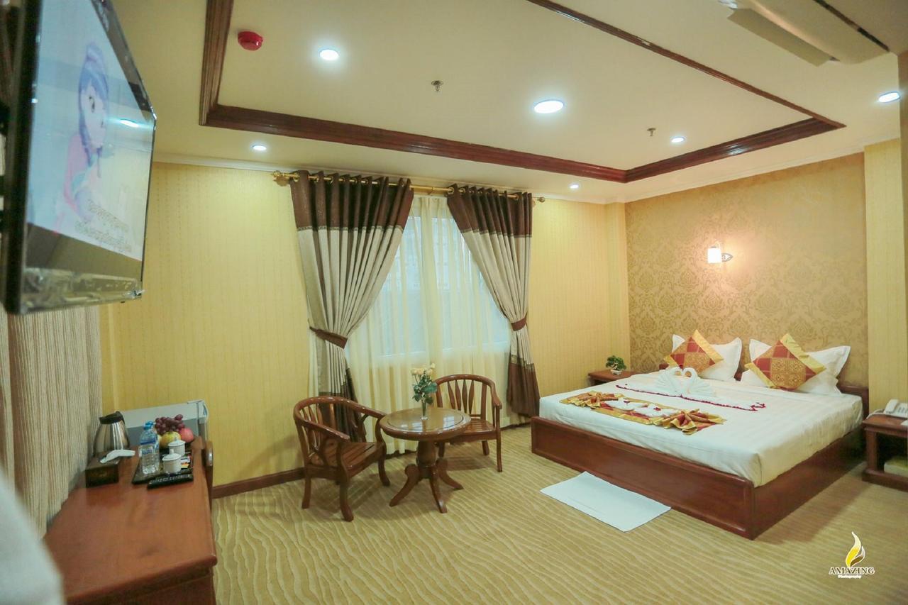 Silver City Hotel Mandalay Exteriör bild